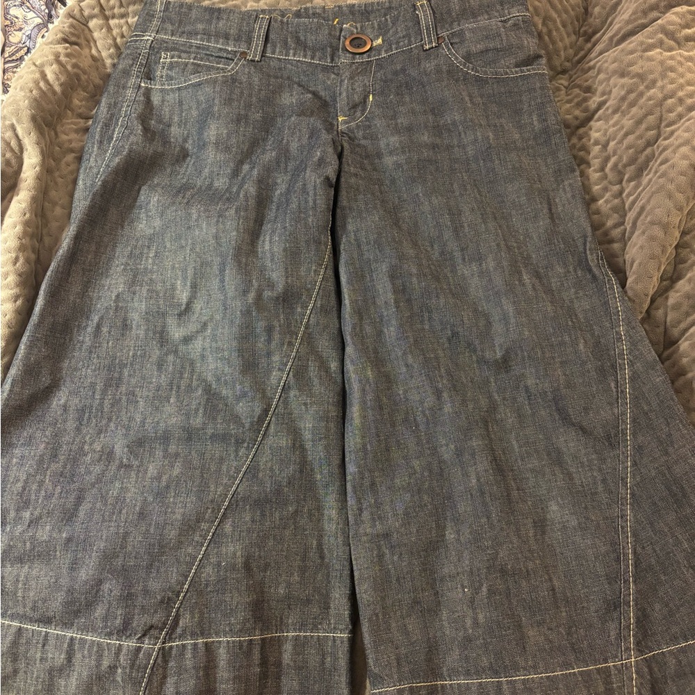 Capri jeans